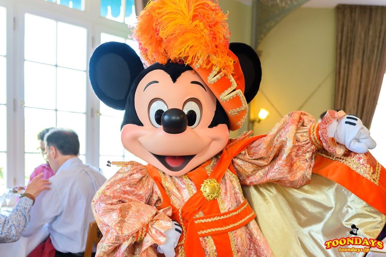 シンデレラがテーマ!DLPのキャラクターダイニング「inventions(インベンションズ)」サンデーブランチ