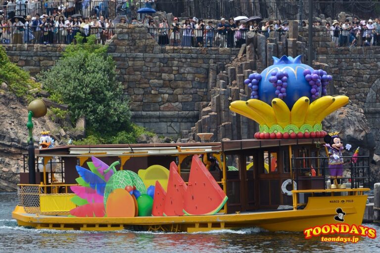 TDS ディズニーサマーフェスティバル 2016 ミニーのトロピカルスプラッシュ　バージ (1)