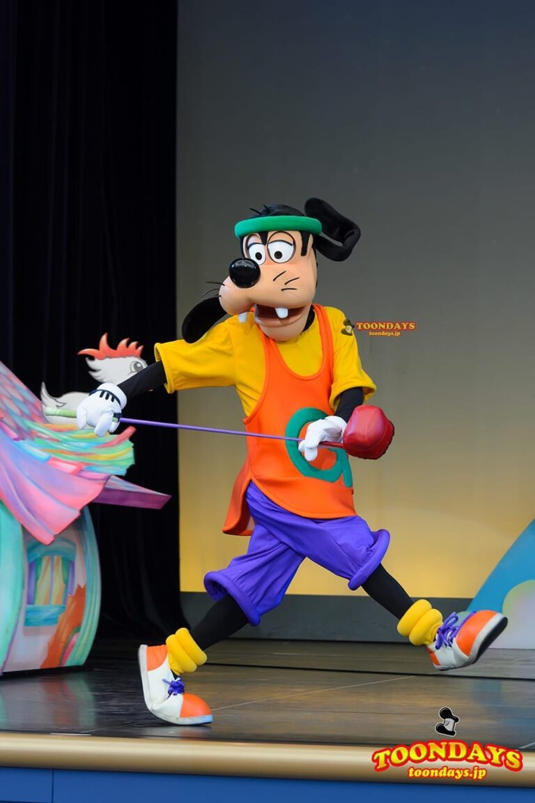 TDL トゥモローランド ショーベース パークファンパーティー ミッキー＆ヒズ・パルズ～タイム・オフ グーフィー (2)