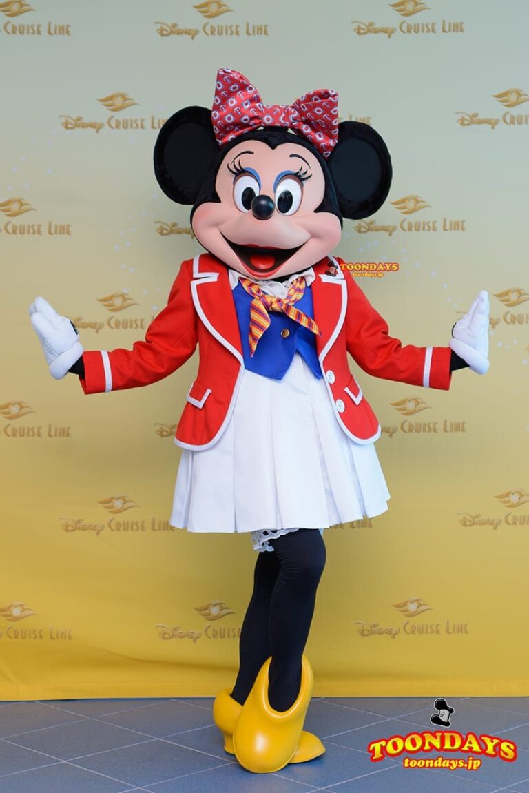 DCL ディズニー・ワンダー号 マイアミ港 グリーティング ミニーマウス