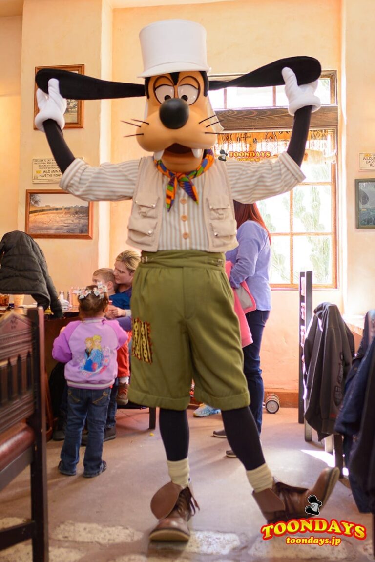 WDW アニマルキングダム アフリカ タスカーハウス・レストラン グリーティング グーフィー
