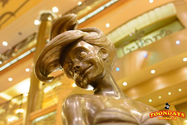 DCL ディズニー・ワンダー号 ロビーアトリウム (3)