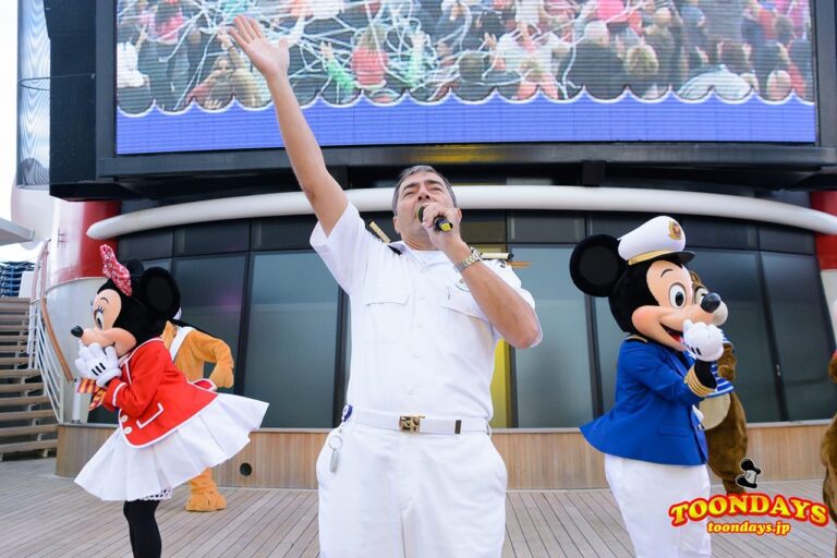 DCL ディズニー・ワンダー号 デックステージ アドベンチャーズ・アウェイ (10)