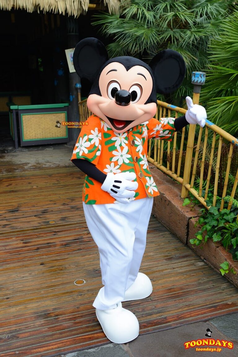 TDL アドベンチャーランド 魅惑のチキルーム：スティッチ・プレゼンツ"アロハ・エ・コモ・マイ" グリーティング ミッキーマウス
