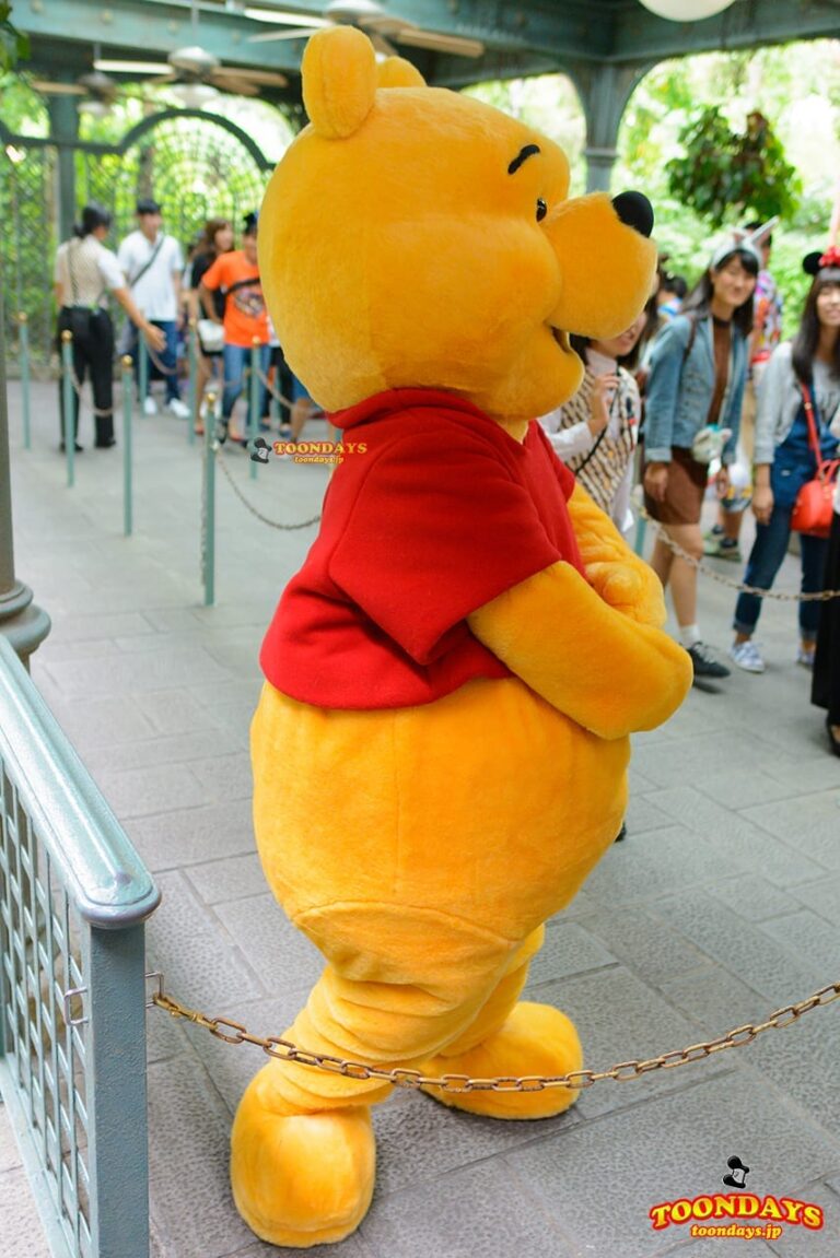 TDL ファンタジーランド グリーティング プーさんのハニーハント ウィニー・ザ・プー