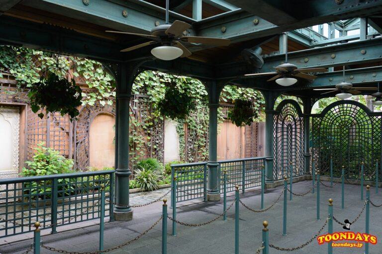 TDL ファンタジーランド プーさんのハニーハント