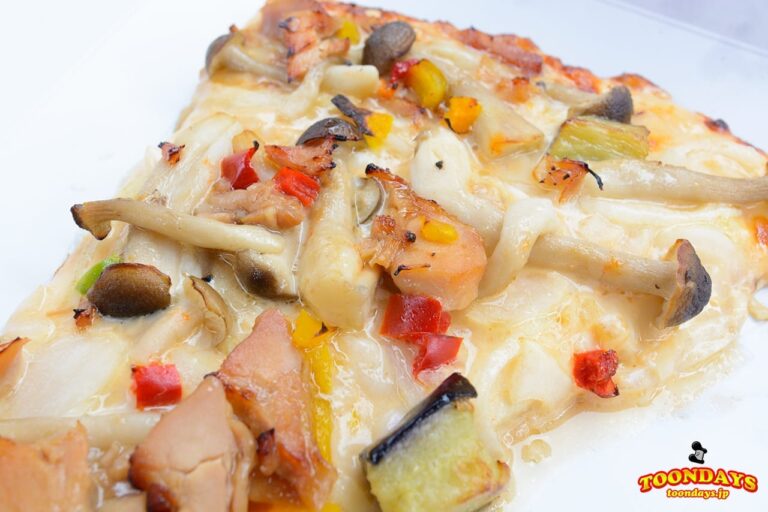 照り焼きチキンとシメジのピザ