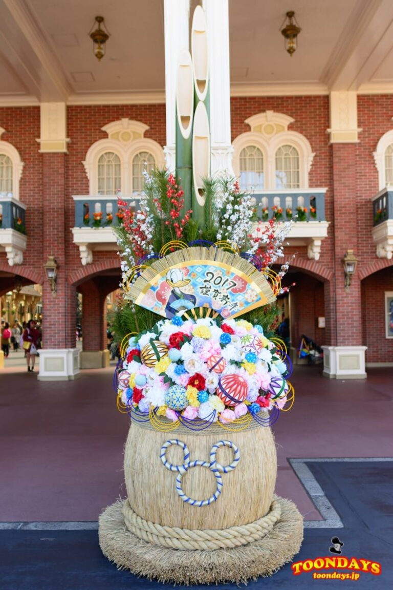 ディズニーランドのドナルドダック門松