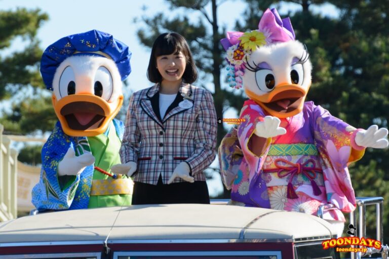 TDL 正月イベント 2017 ニューイヤーズ・グリーティング ドナルドダック　デイジーダック