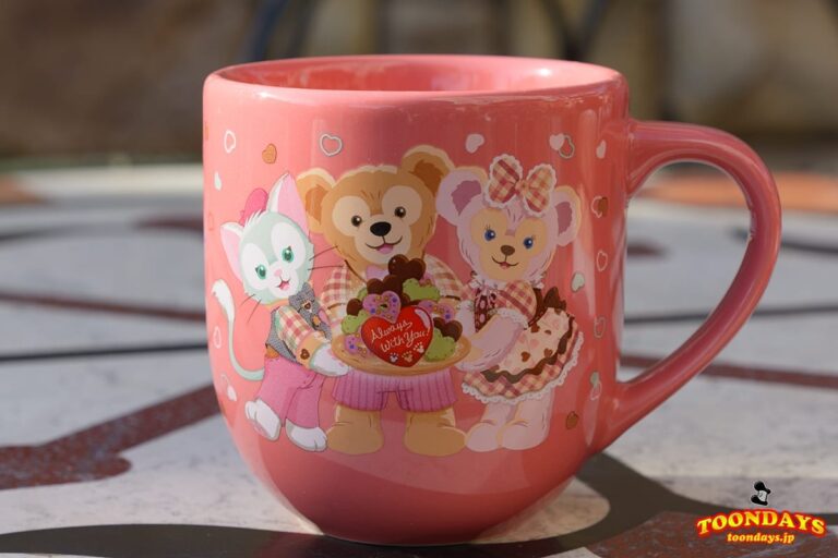 ヨーグルト＆ストロベリーのムース、スーベニアカップ付き　