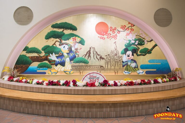 TDR ディズニーリゾートライン お正月イベント2