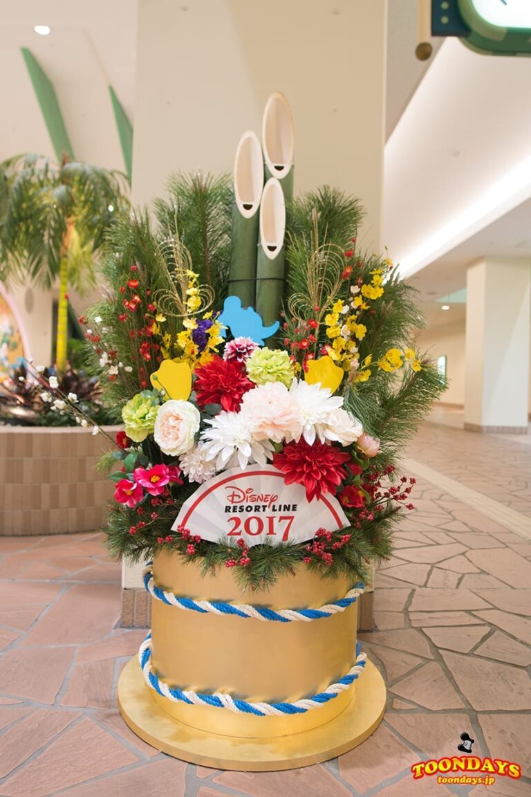 TDR ディズニーリゾートライン お正月イベント1