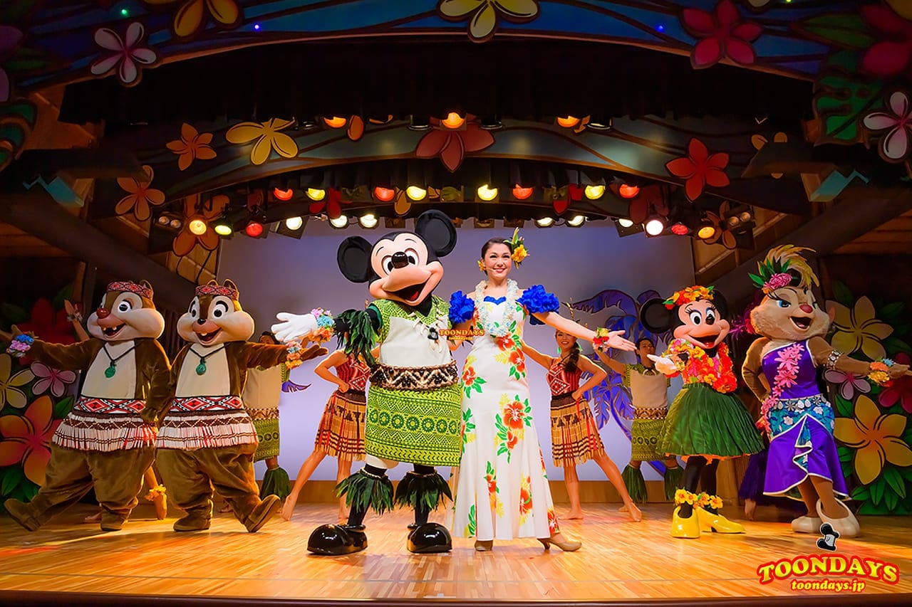 TDL ミッキーのレインボー・ルアウ