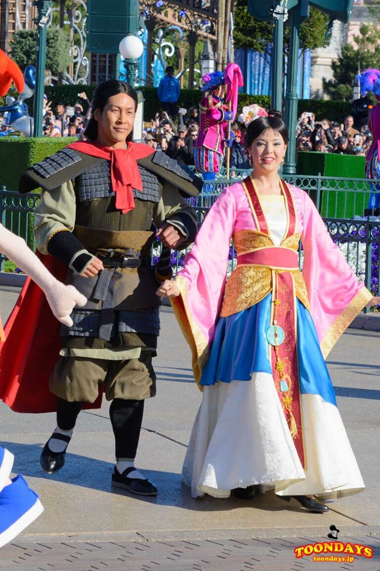 ムーランとシャン隊長