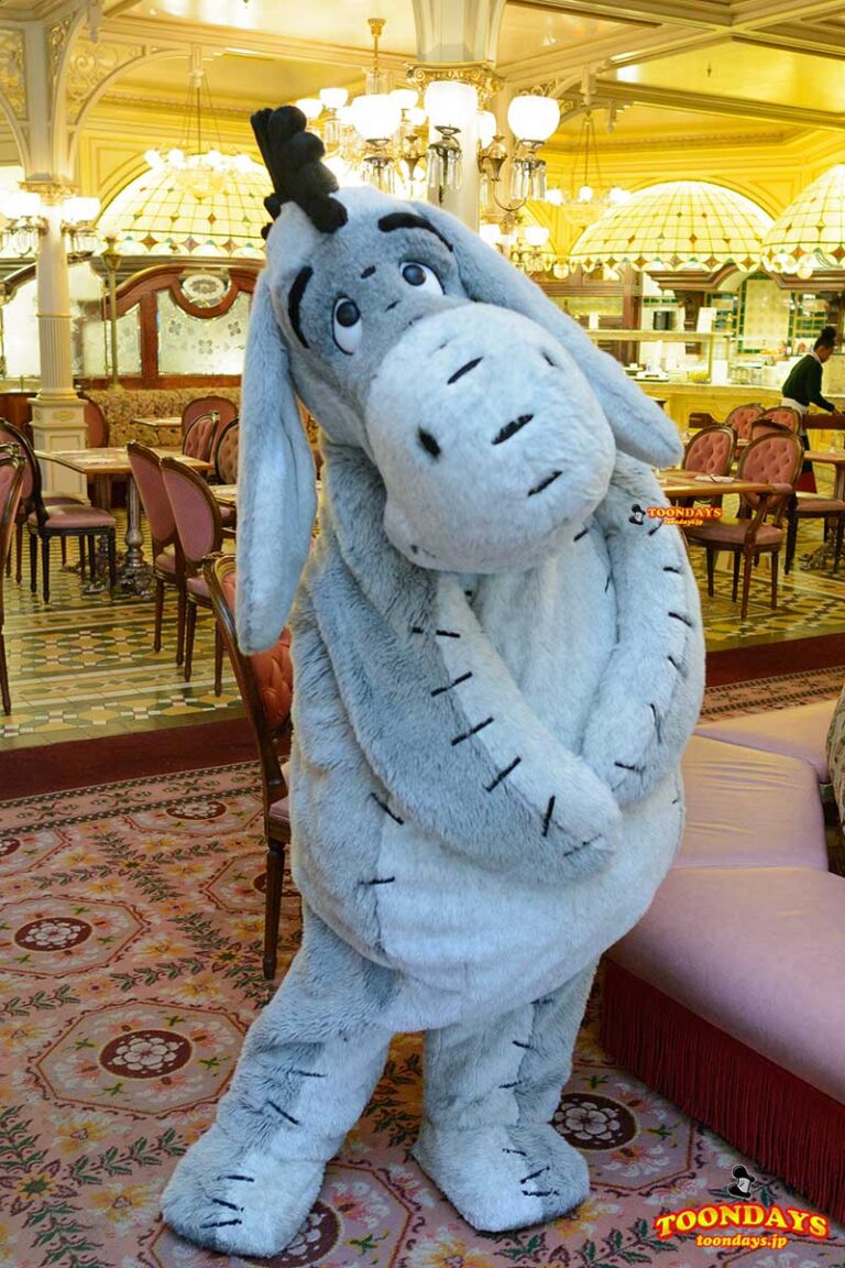 DLP プラザガーデンレストラン キャラクターブレックファスト グリーティング イーヨー