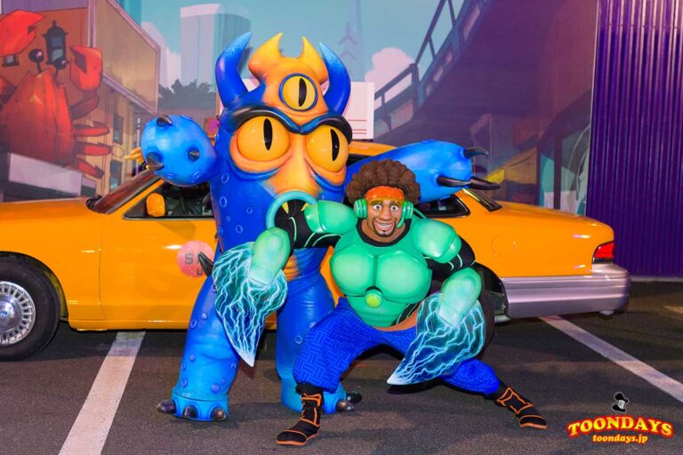 『ベイマックス』のヒーローコスチュームのワサビとフレッド