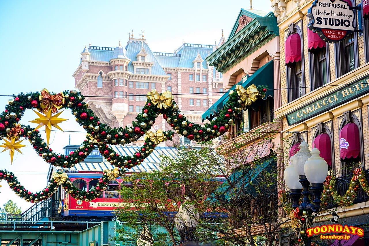 TDS ディズニー・クリスマス  アメリカ ンウォーターフロント 風景