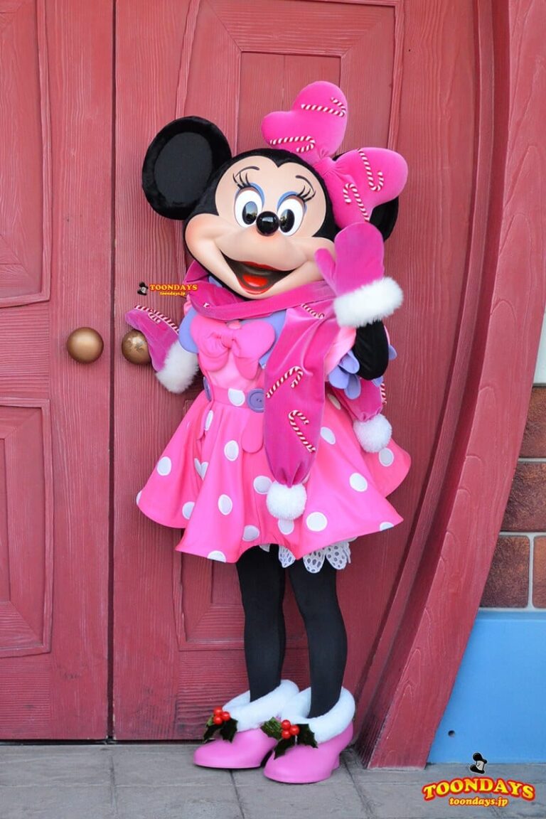 TDL クリスマストゥーンタウングリーティング　ミニーマウス