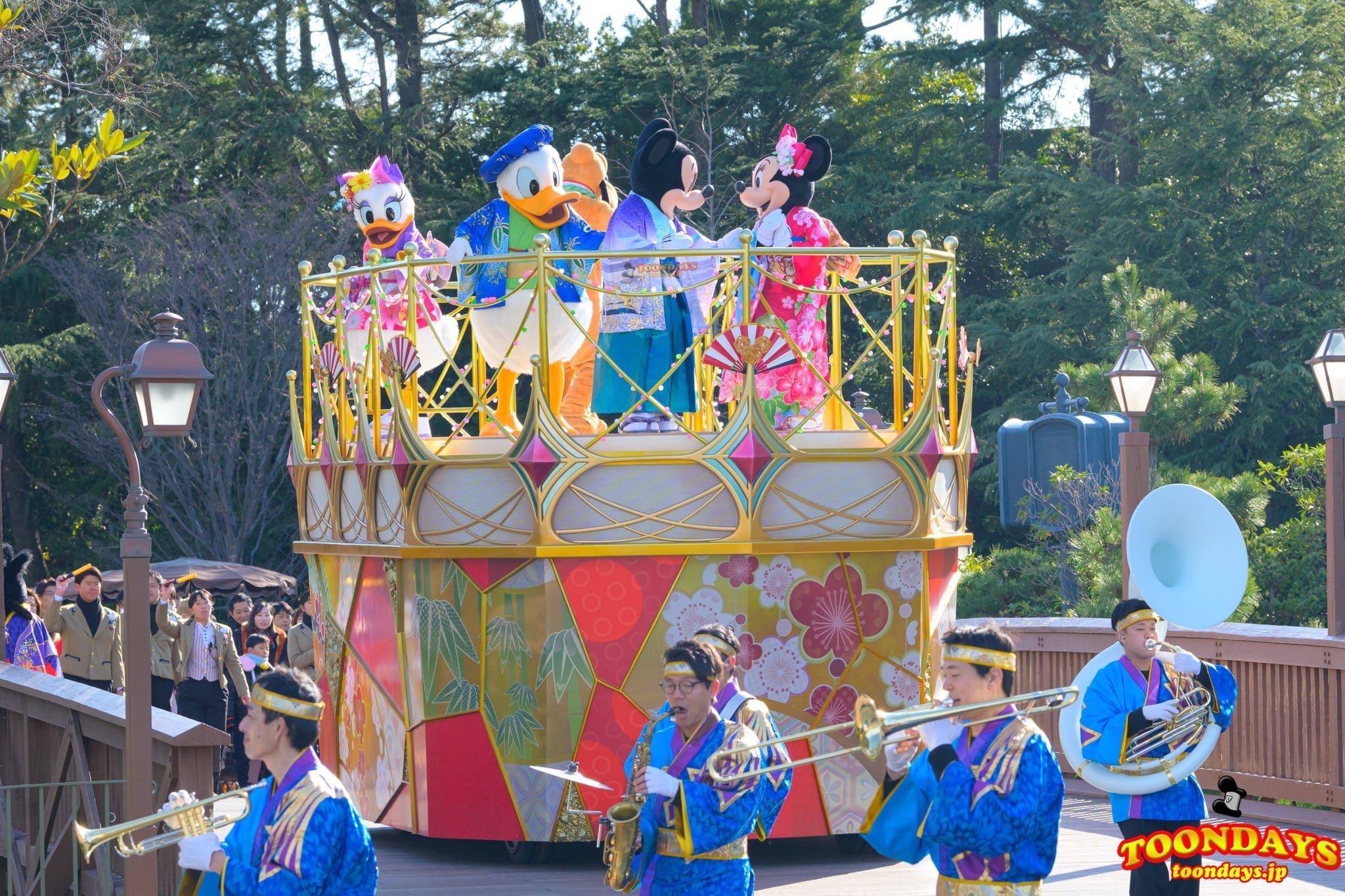 ディズニーランド 30周年記念 ラゲッジオーナメント 東京ディズニーランド30周年 ミッキー エクスクルーシブ