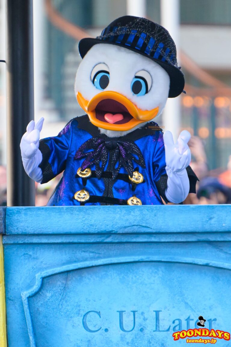 TDL ディズニー・ハロウィーン 2018 スプーキー“Boo!”パレード 26　デューイ
