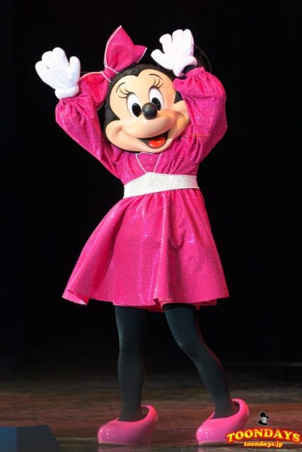イッツ・ベリー・ミニー！ 『スーパーダンシングマニア』衣装のミニーマウス