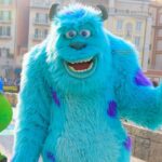 サリー：「モンスターズ・インク」の青いモンスター