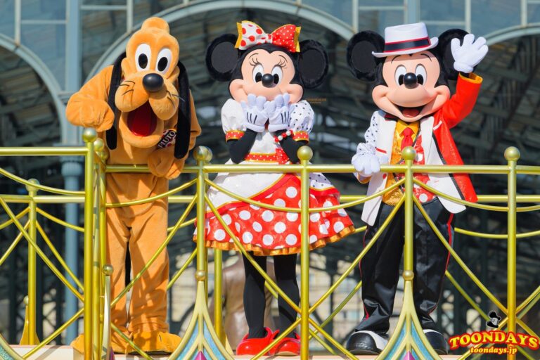 イッツ・ベリー・ミニー！のミッキーマウス、ミニーマウス、プルート 