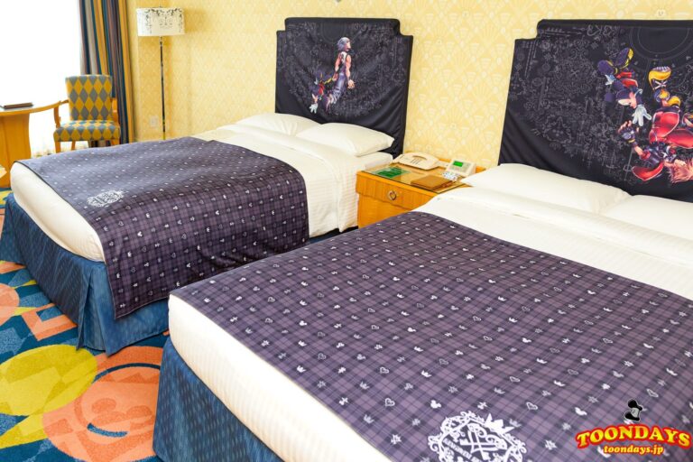 ディズニーアンバサダーホテル キングダムハーツ　20周年スペシャルルームキー ルームキーはキーブレード“過ぎ去りし思い出”！ディズニー