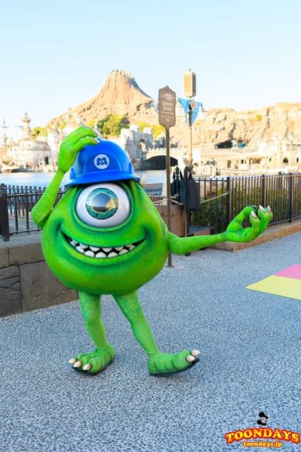 『マイク・ワゾウスキ』のグリーティングやショーパレ総まとめ