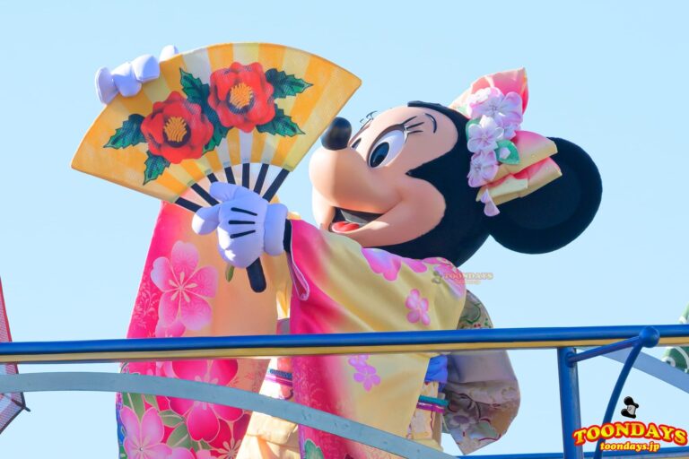 TDS『ニューイヤーズ・グリーティング』のミニーマウス