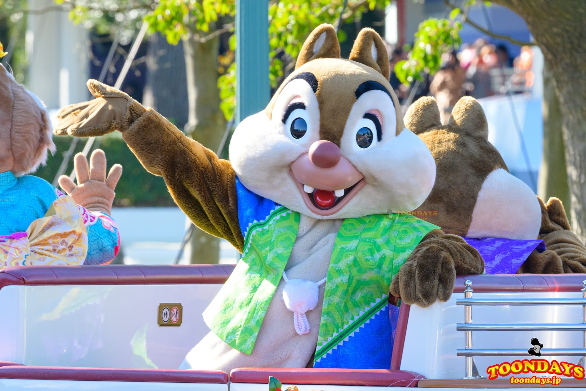 TDL『ニューイヤーズ・グリーティング』デール