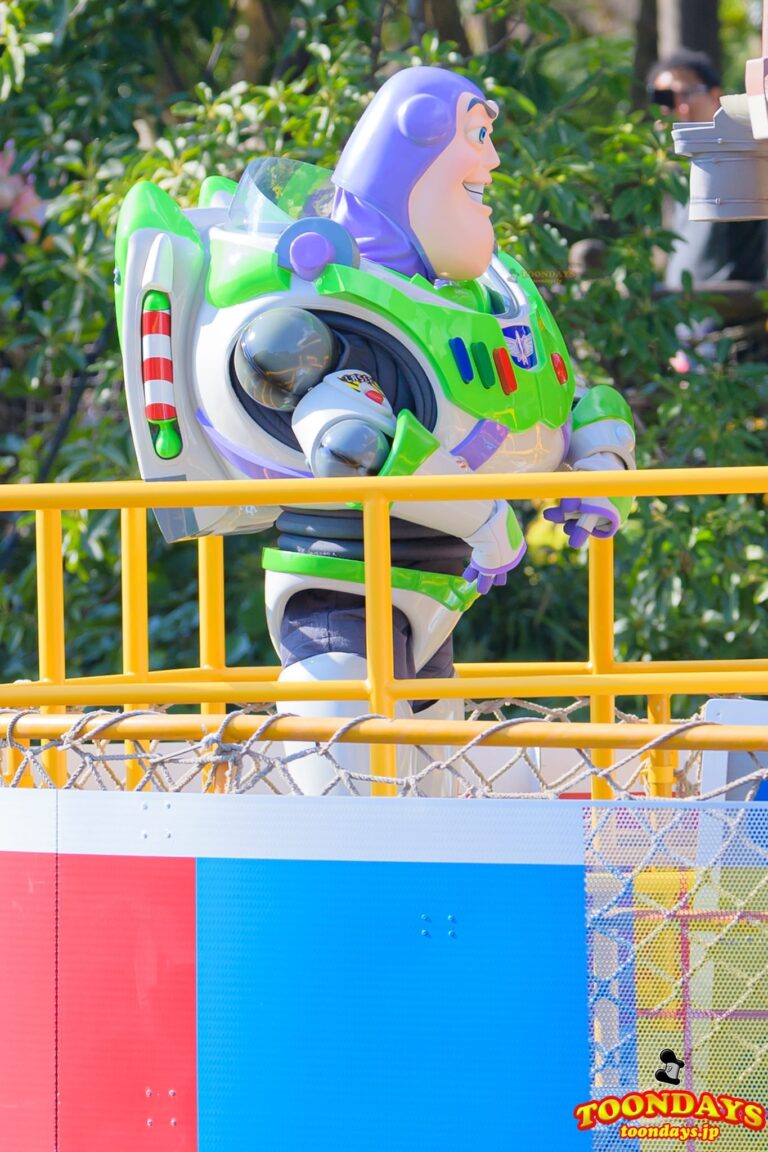 ピクサー・パルズ・スチーマーのバズ・ライトイヤー