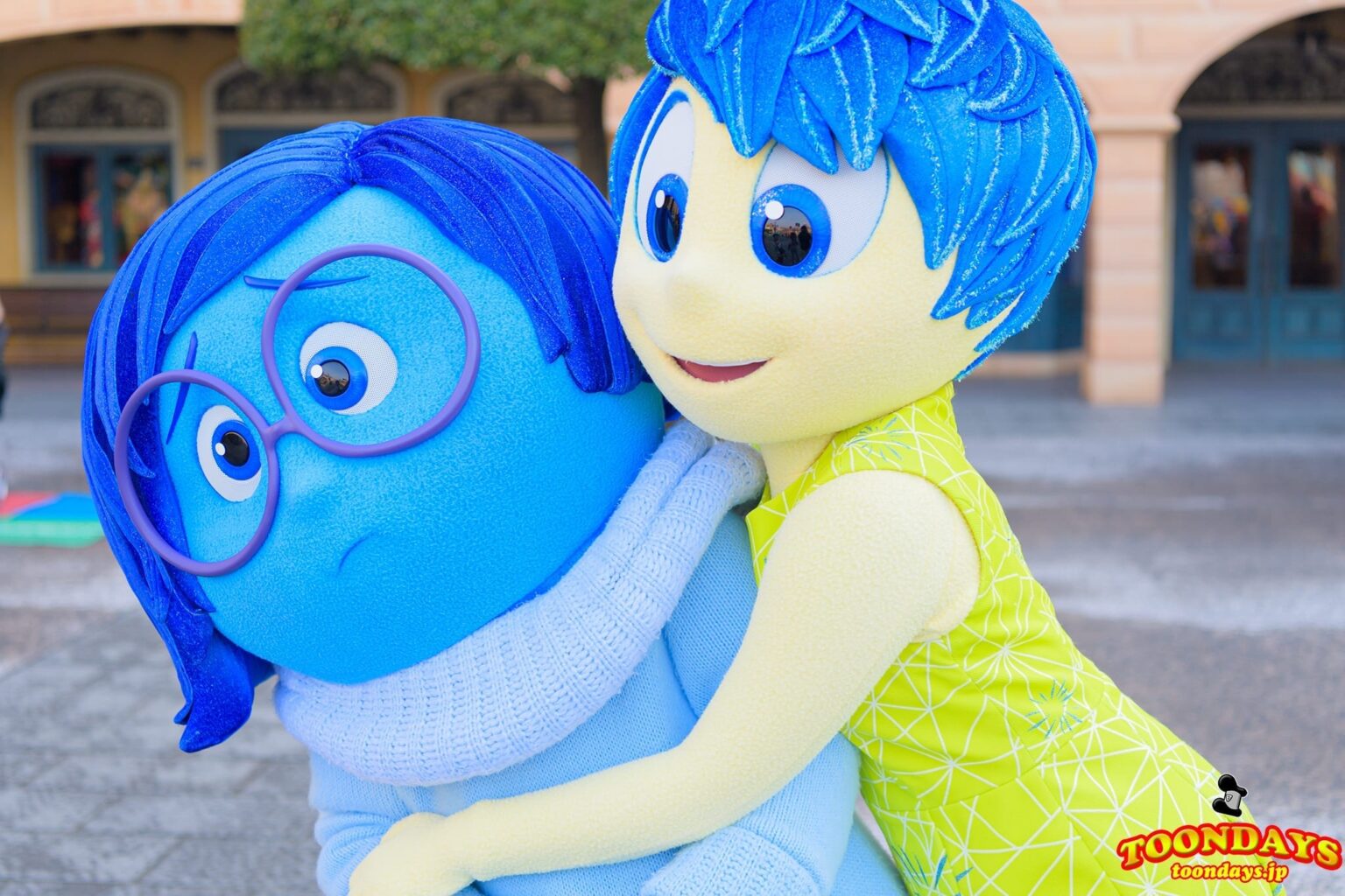 「インサイド・ヘッド」のヨロコビ＆カナシミがWDWのエプコットで4月からグリーティング開始へ