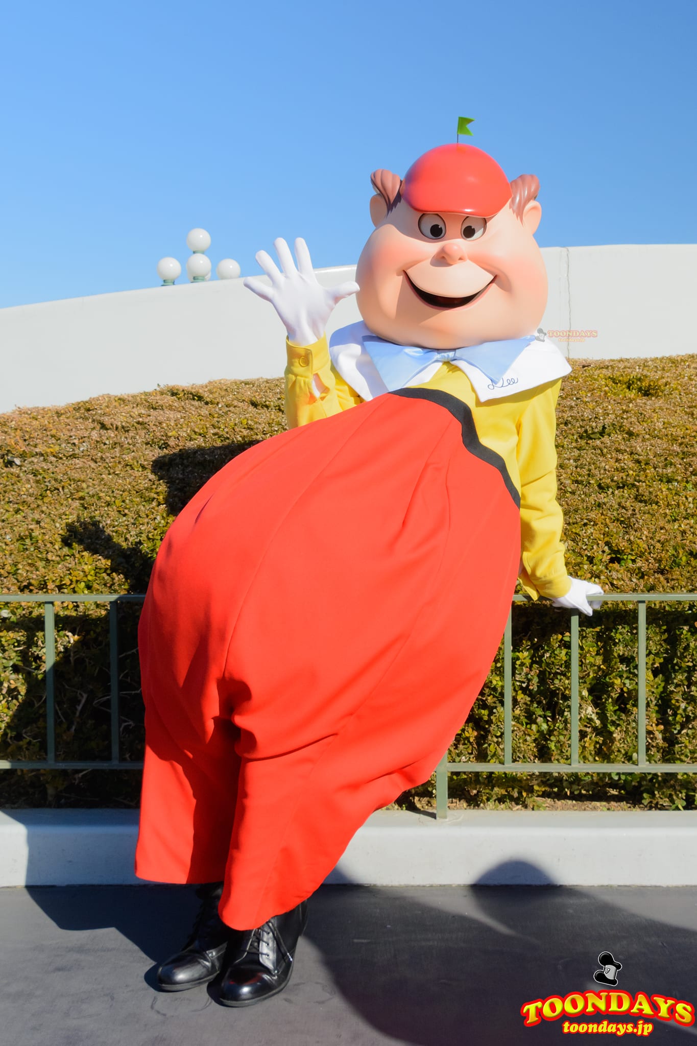 TDL エントランス フリーグリーティング トゥイードルディー