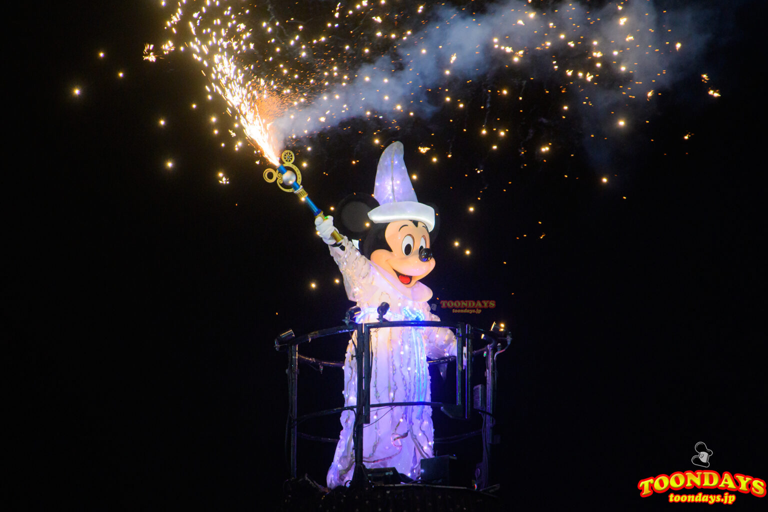 TDS『ファンタズミック!』が2020年3月から抽選に!抽選場所・方法を紹介