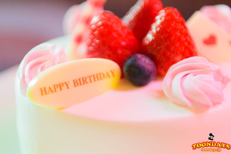 TDL ファンタジーランド レストラン クイーン・オブ・ハートのバンケットホール ハッピーアンバースデーケーキ5