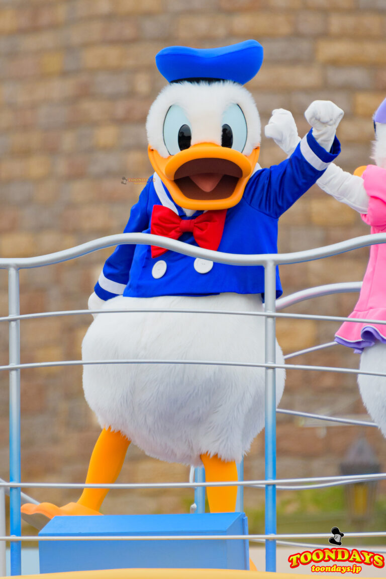 ドナルドダックはディズニーのあひるキャラクター