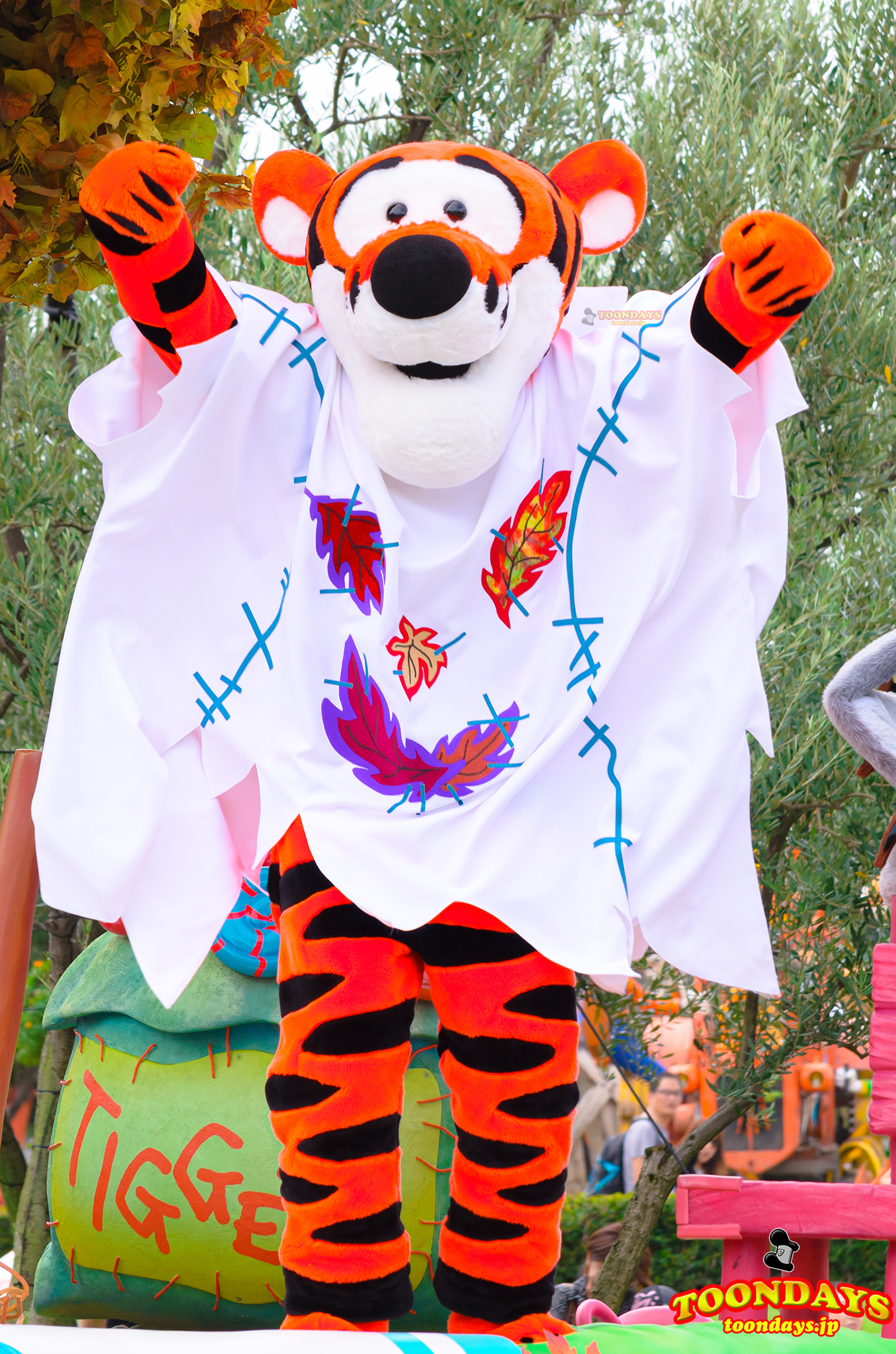 ハッピーハロウィーンハーベストのティガー