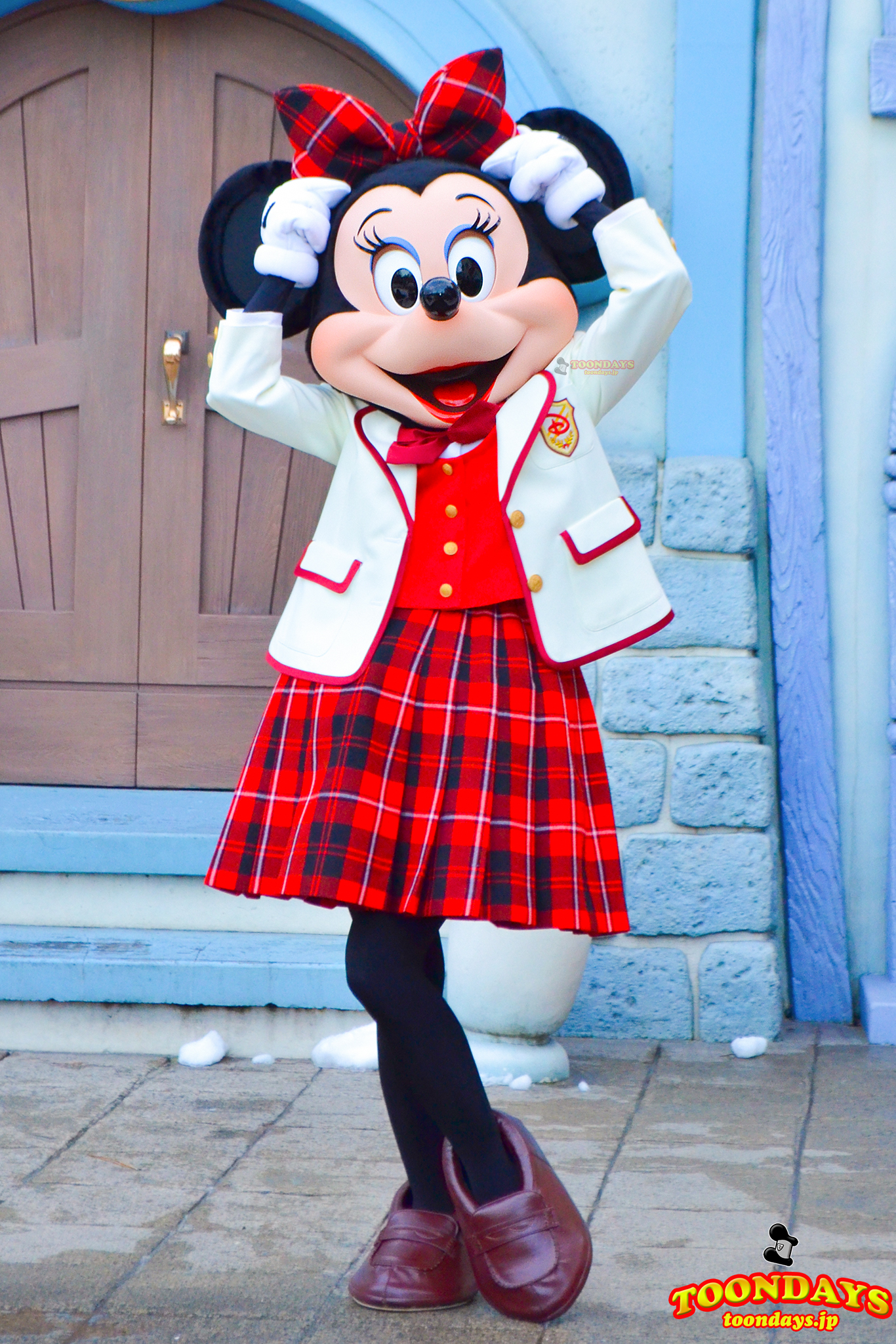 TDL トゥーンタウンの制服ミニーのグリーティング