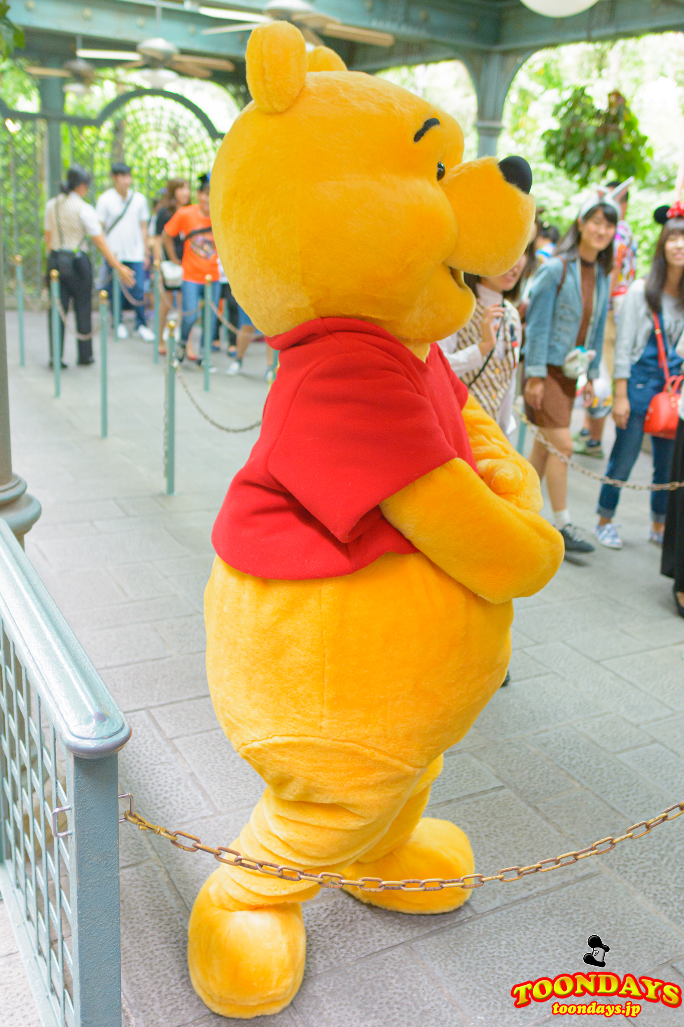 ファンタジーランドのフリーグリーティングのプーさん