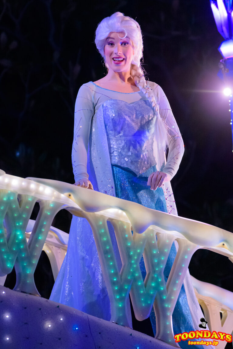 東京ディズニーランド・エレクトリカルパレード・ドリームライツのエルサ