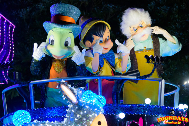 東京ディズニーランド・エレクトリカルパレード・ドリームライツに登場するピノキオ