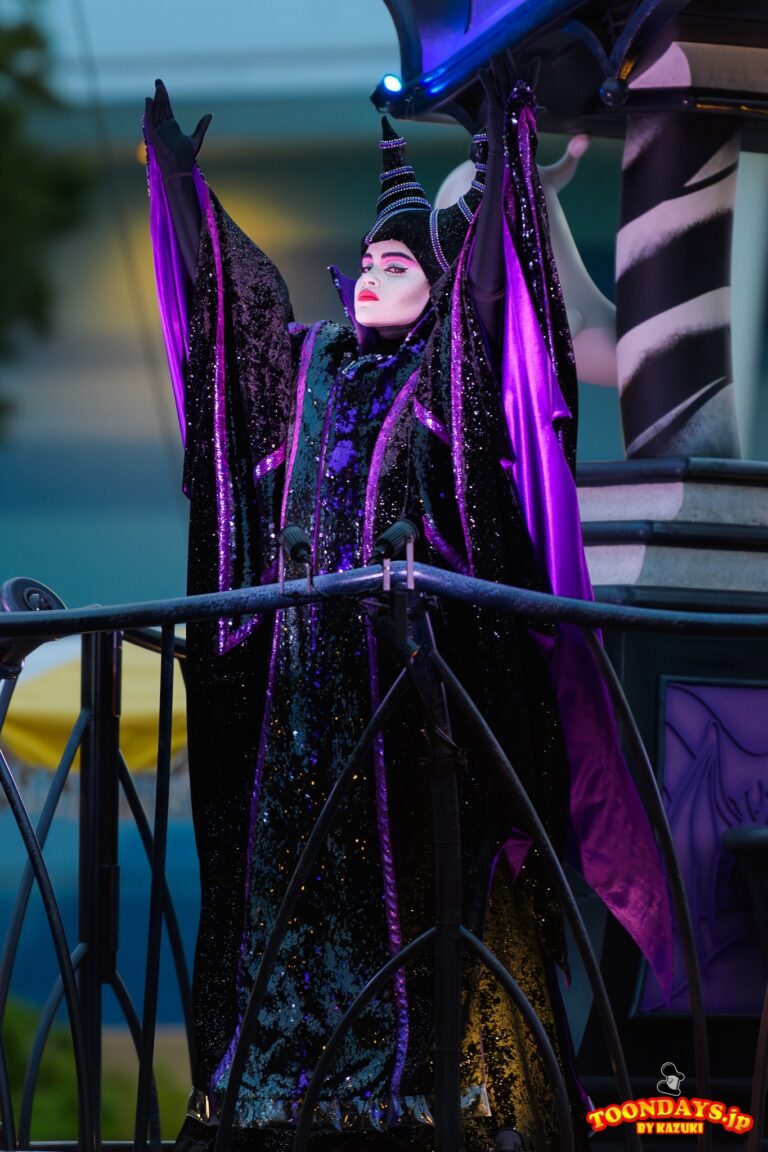 TDL ディズニー・ハロウィーン 2022 ザ・ヴィランズ・ロッキン・ハロウィーン マレフィセント