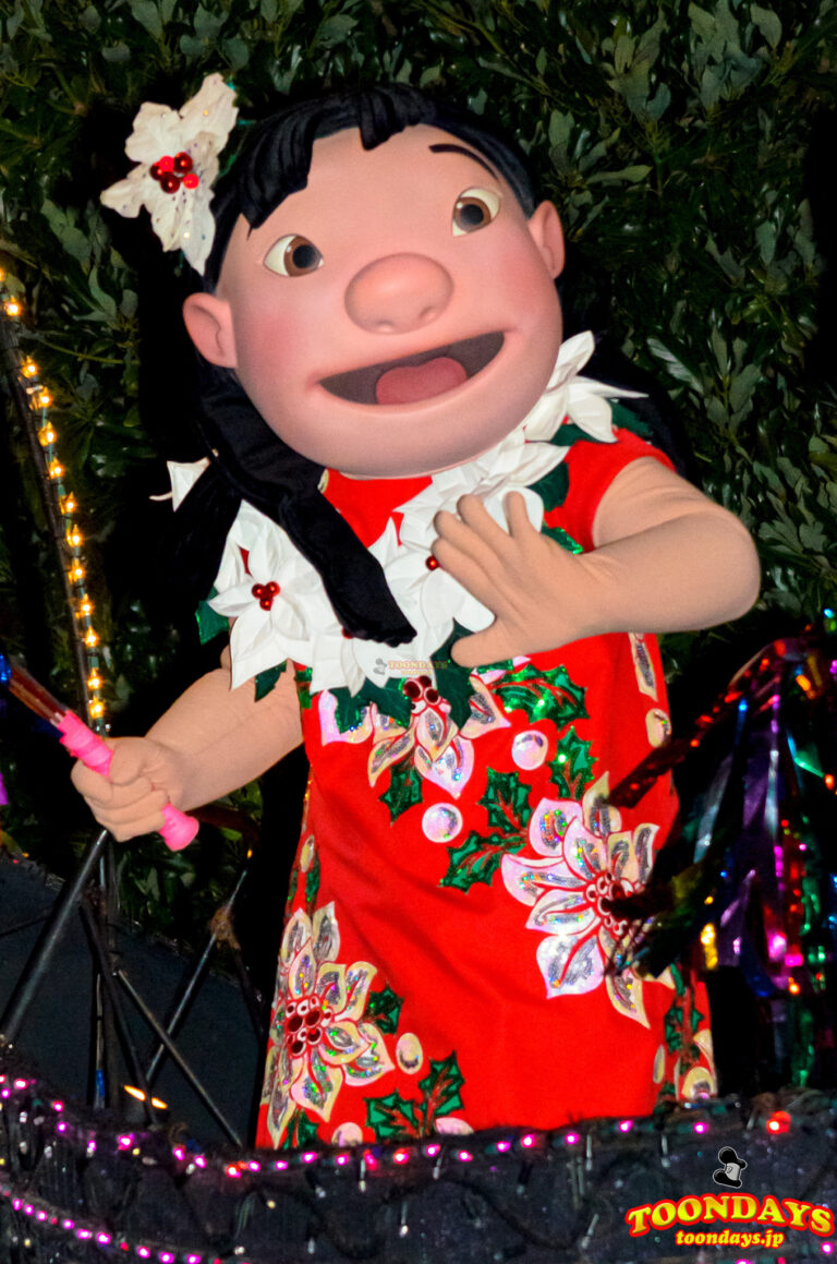 東京ディズニーランド・エレクトリカルパレード・ドリームライツのリロ（クリスマス）