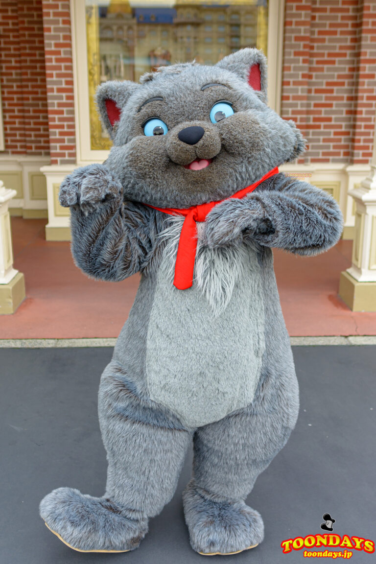 エントランスのフリーグリーティングのベルリオーズ