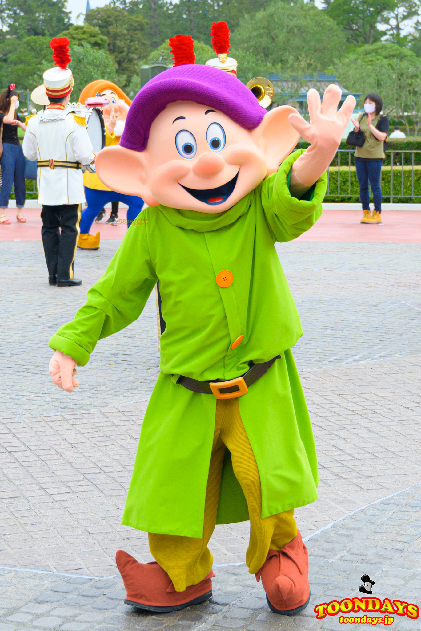 再開後のディズニーランドで会えるおとぼけ