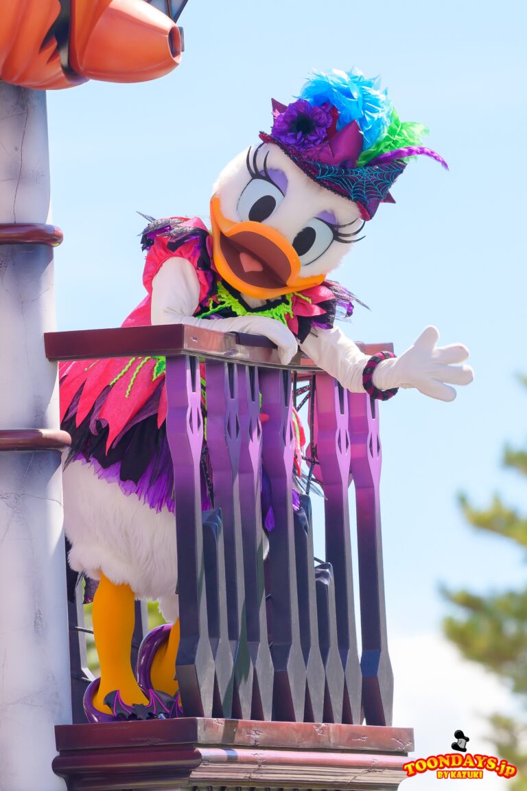 TDL ディズニー・ハロウィーン 2023 スプーキー“Boo!”パレード デイジーダック