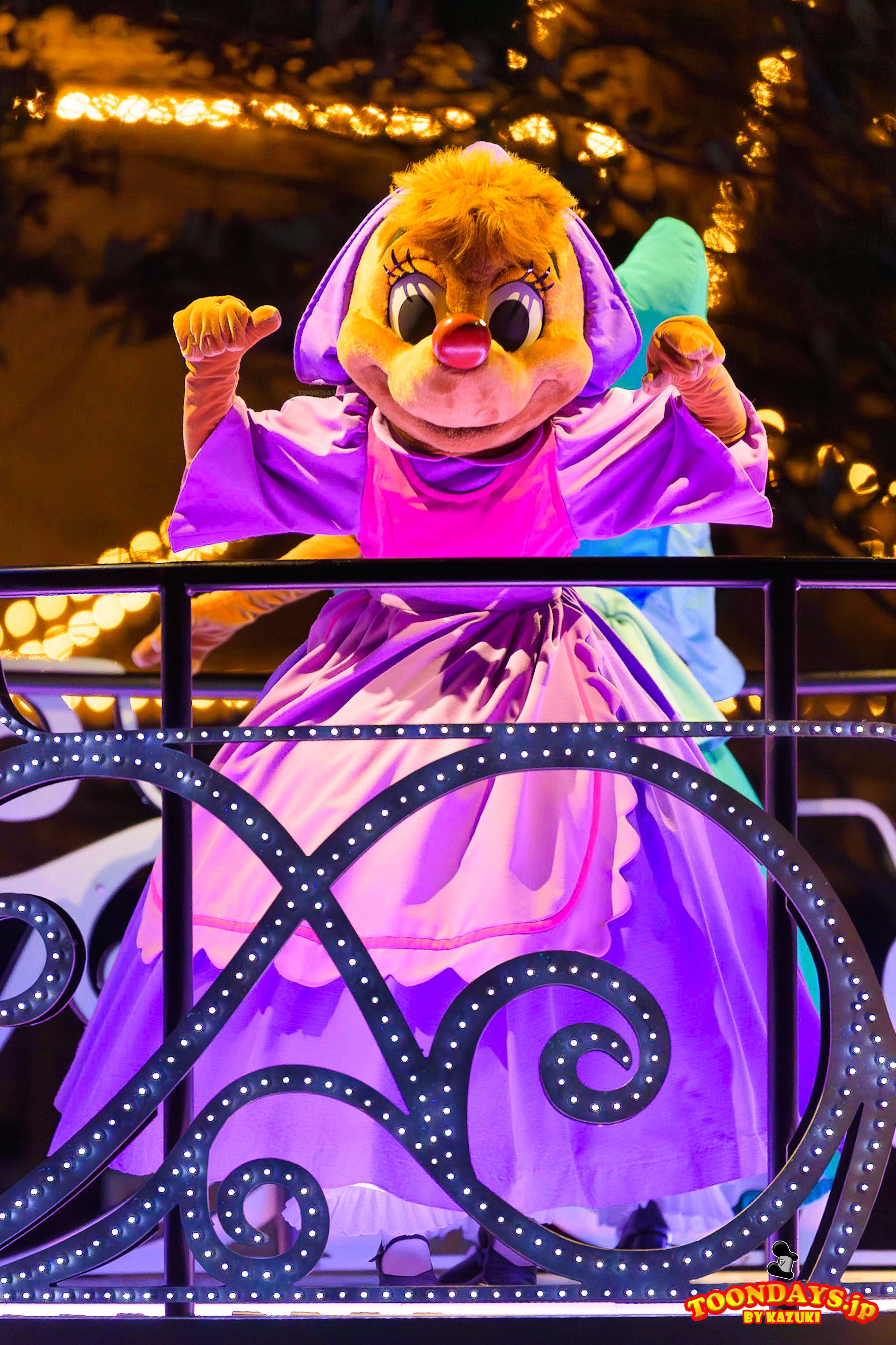 TDL 東京ディズニーランド・エレクトリカルパレード・ドリームライツのパーラ