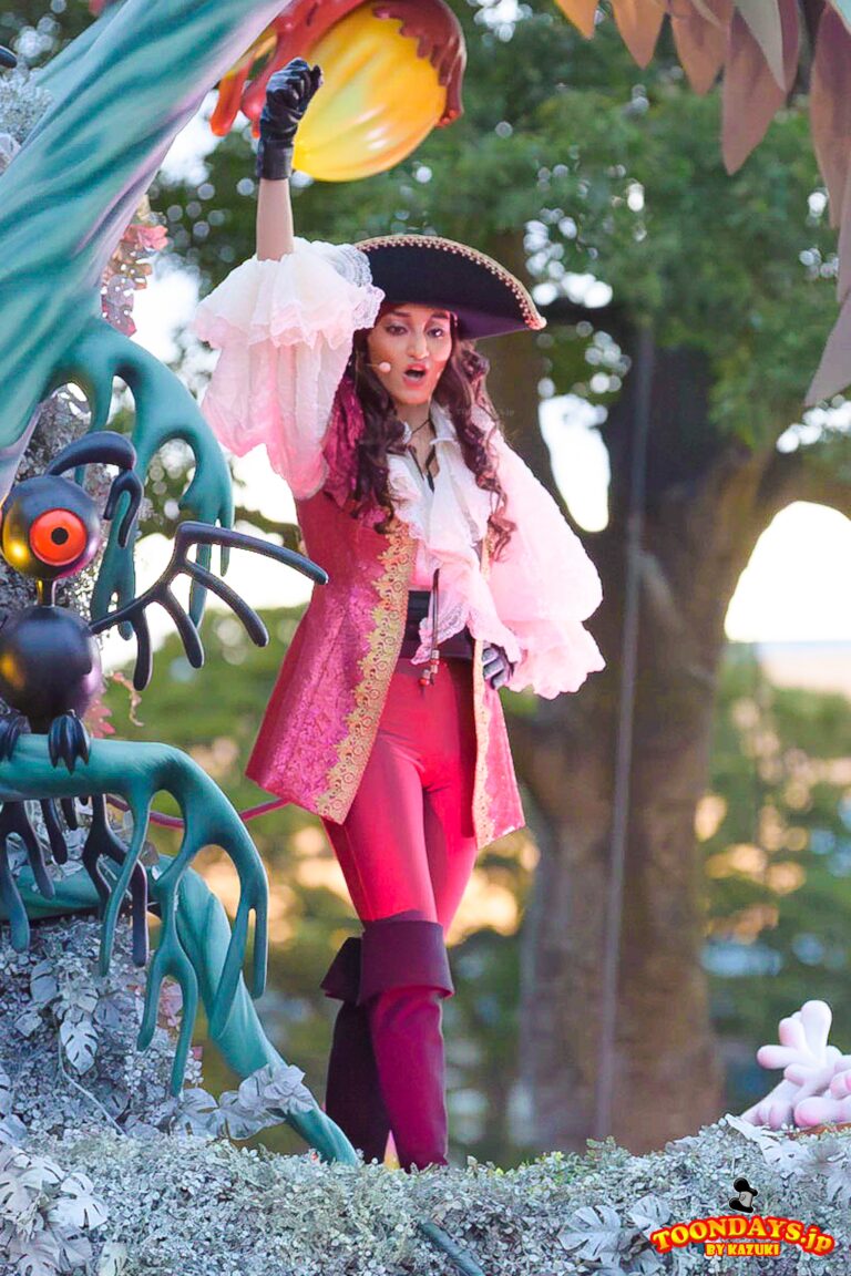 TDL ディズニー・ハロウィーン 2022 ザ・ヴィランズ・ロッキン・ハロウィーン ホック 2