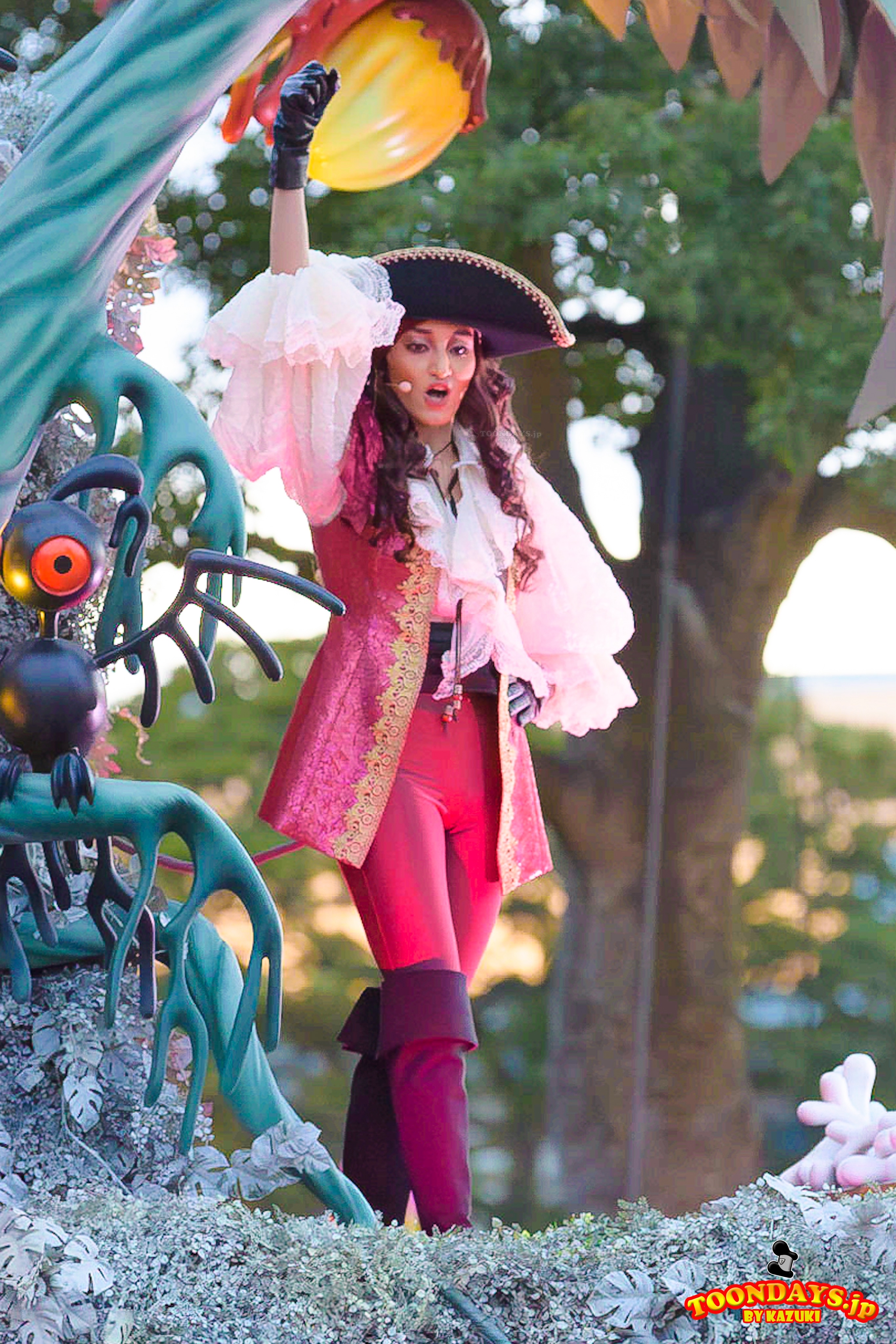 TDL ディズニー・ハロウィーン 2022 ザ・ヴィランズ・ロッキン・ハロウィーン ホック 2